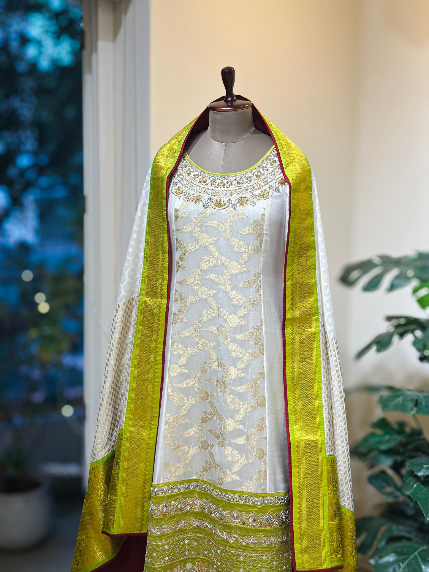 White n Green Brocade detailed Kanchi Set
