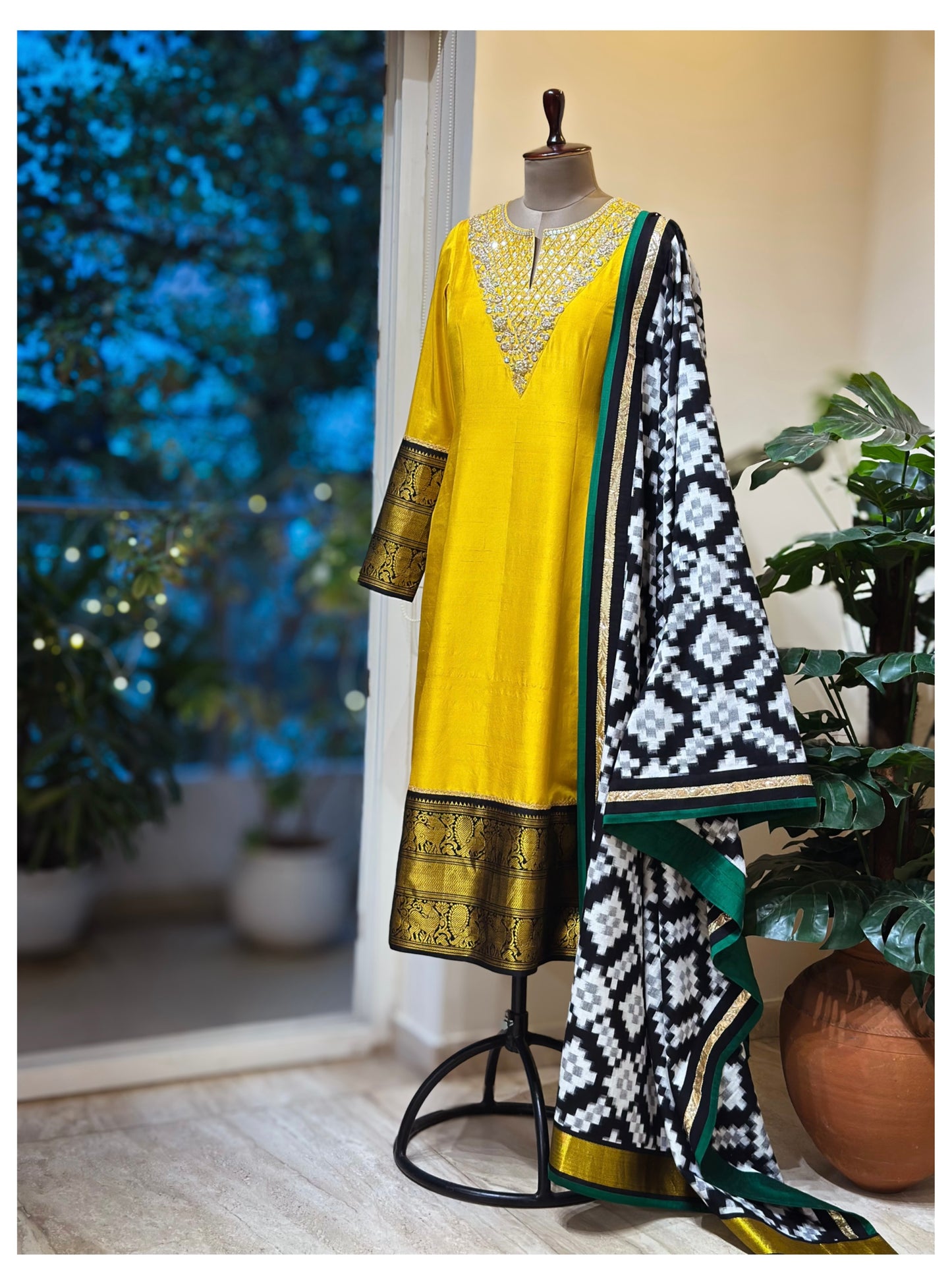 Yellow Double Ikkat detailed Kanchi Set