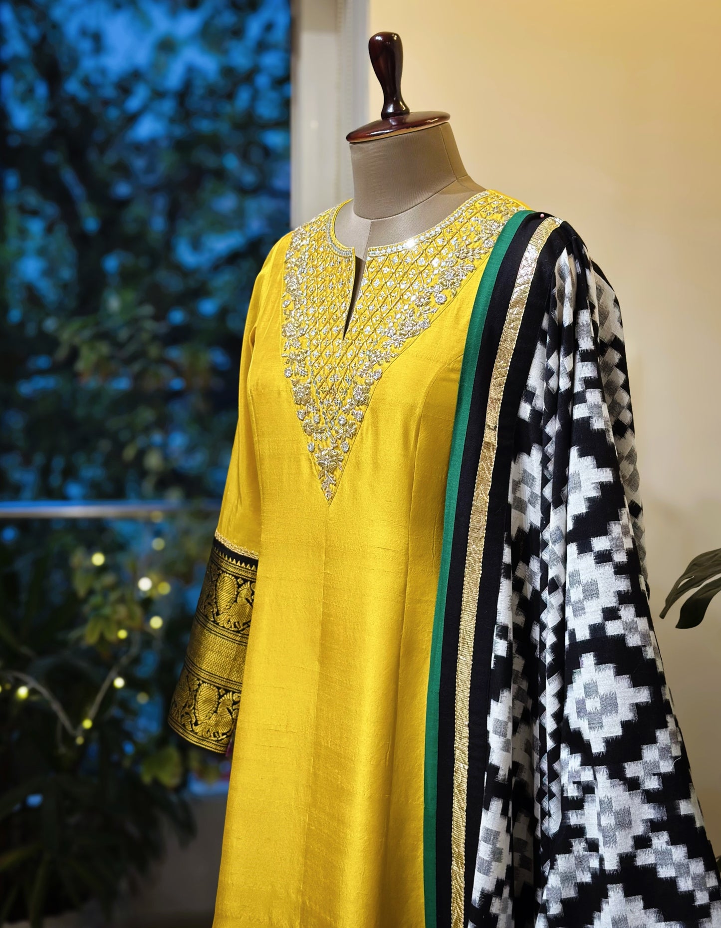 Yellow Double Ikkat detailed Kanchi Set