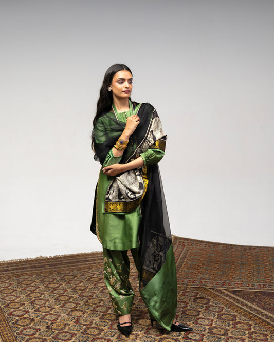 Roots Kalamkari detailed Farsi Shalwar Set