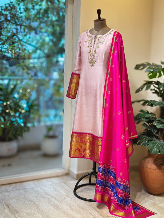 Pink Benaras detailed Kanchi Set