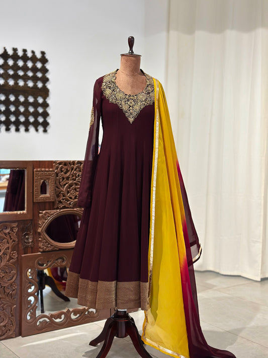 Kaya Anarkali with Dual Tone Dupatta