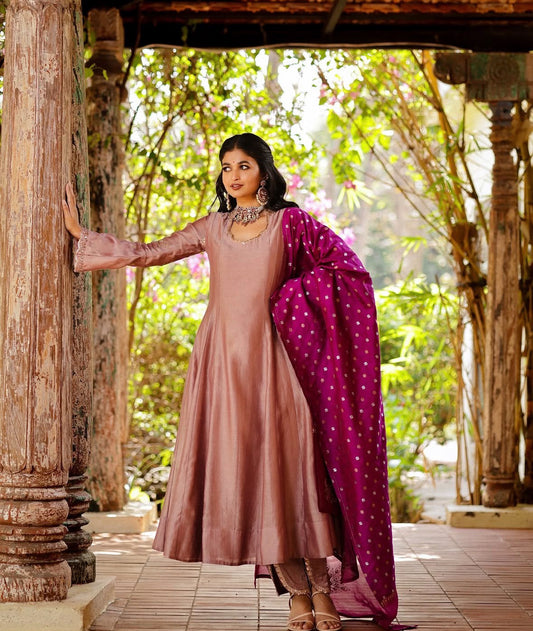 Morni Statement Back Anarkali