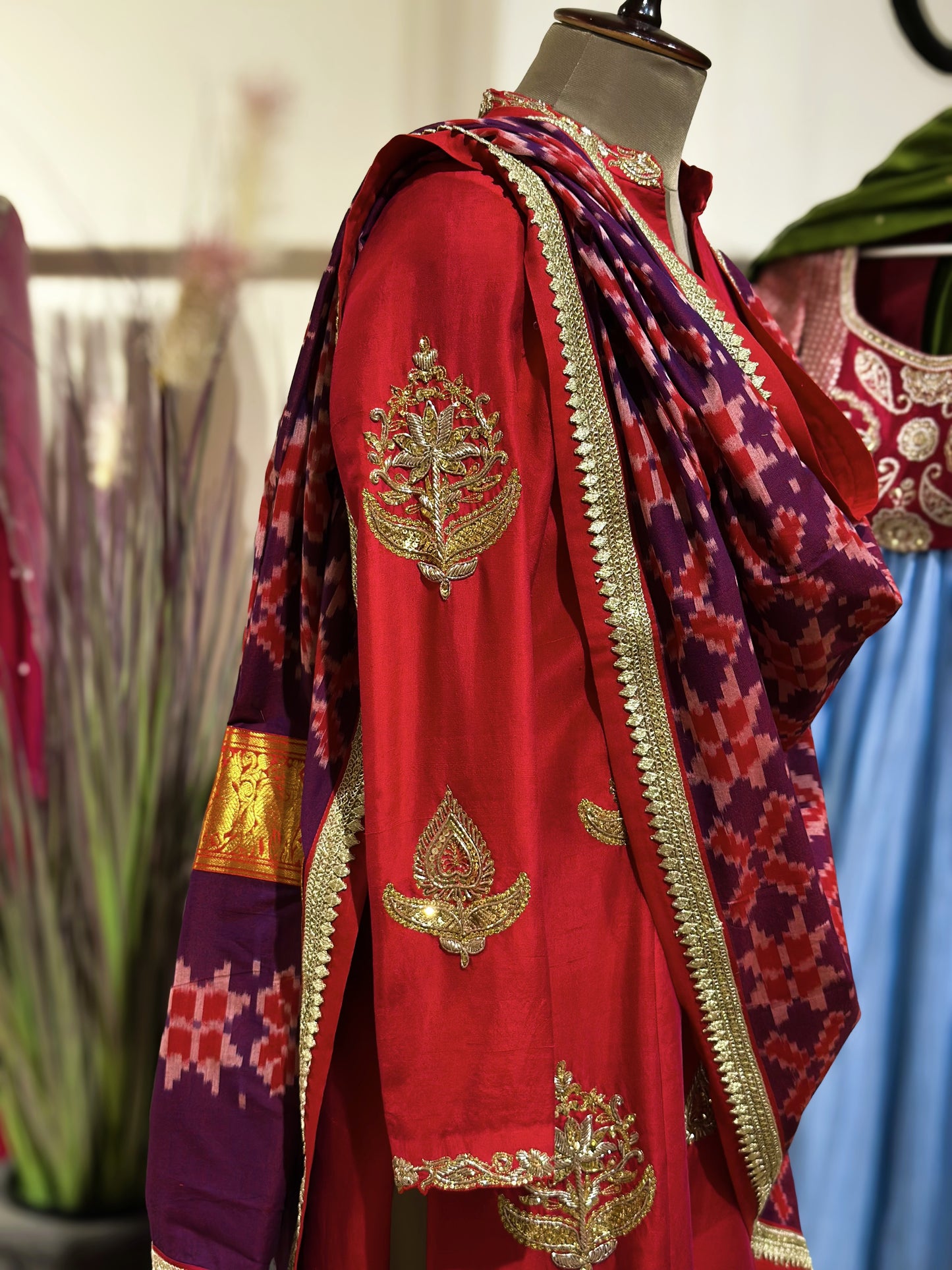 Red Ikkat Patola detailed Kanchi Set