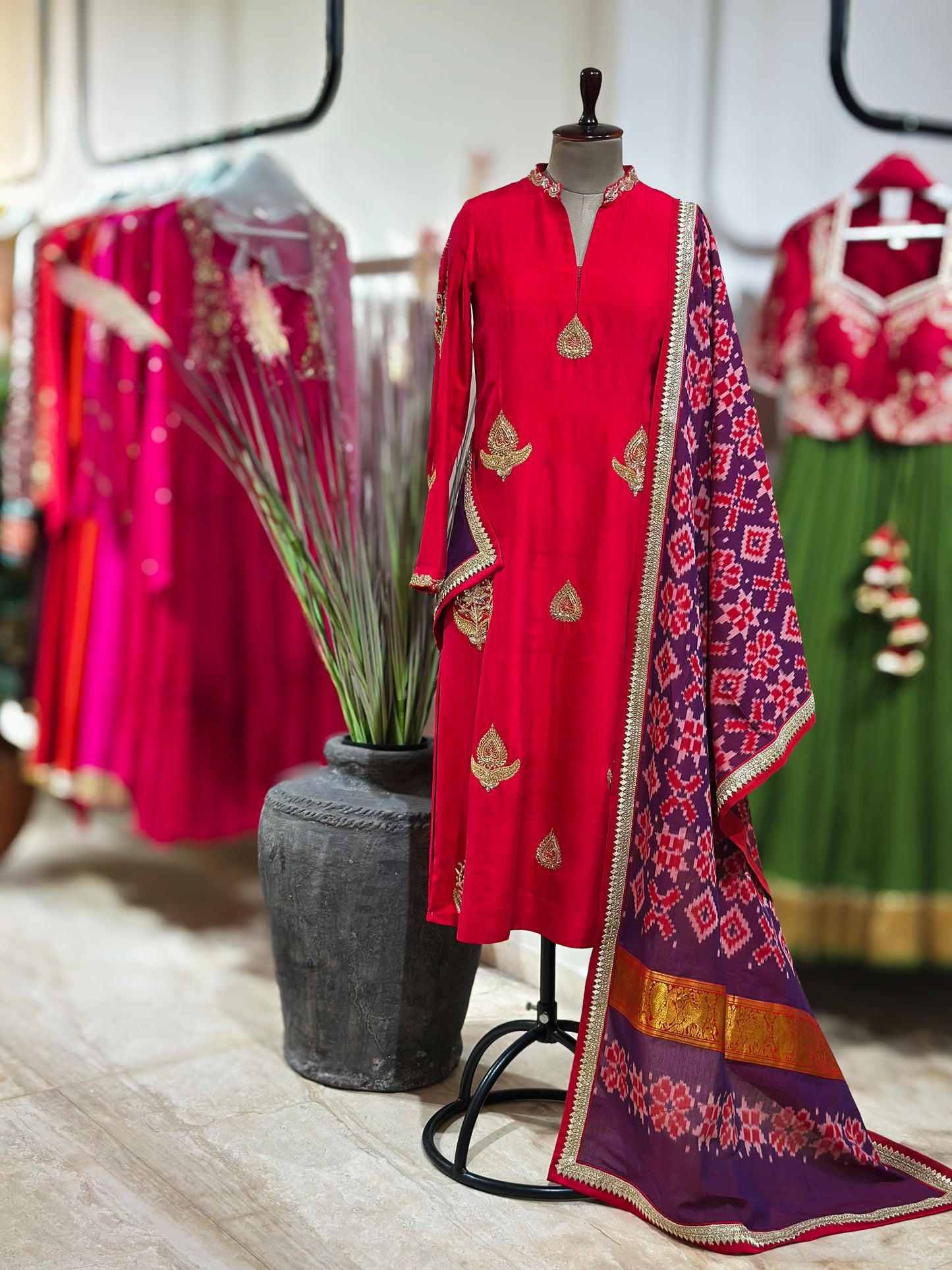 Red Ikkat Patola detailed Kanchi Set