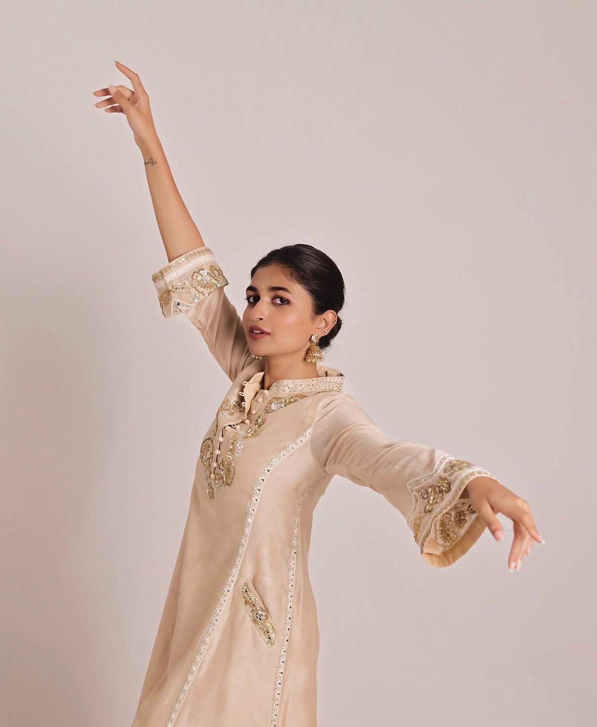 Nargis Cream Gold Suit Set