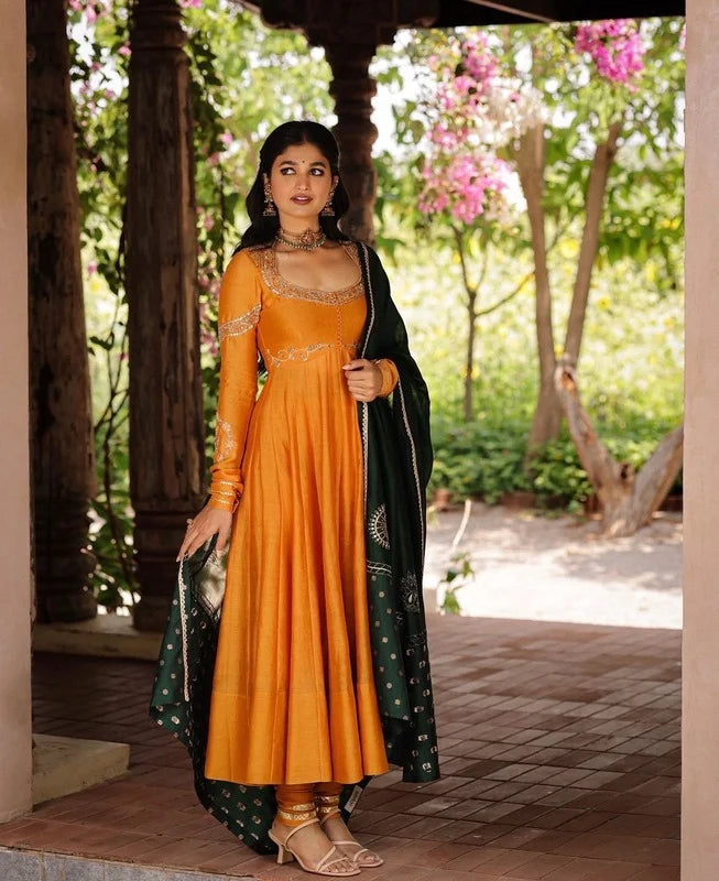 Morni Signature Armlet Style Anarkali Set